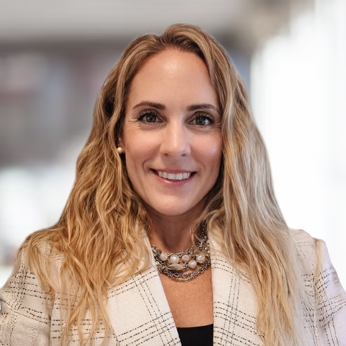 Shawna Kamper Chief Operating Officer, Executive Vice President